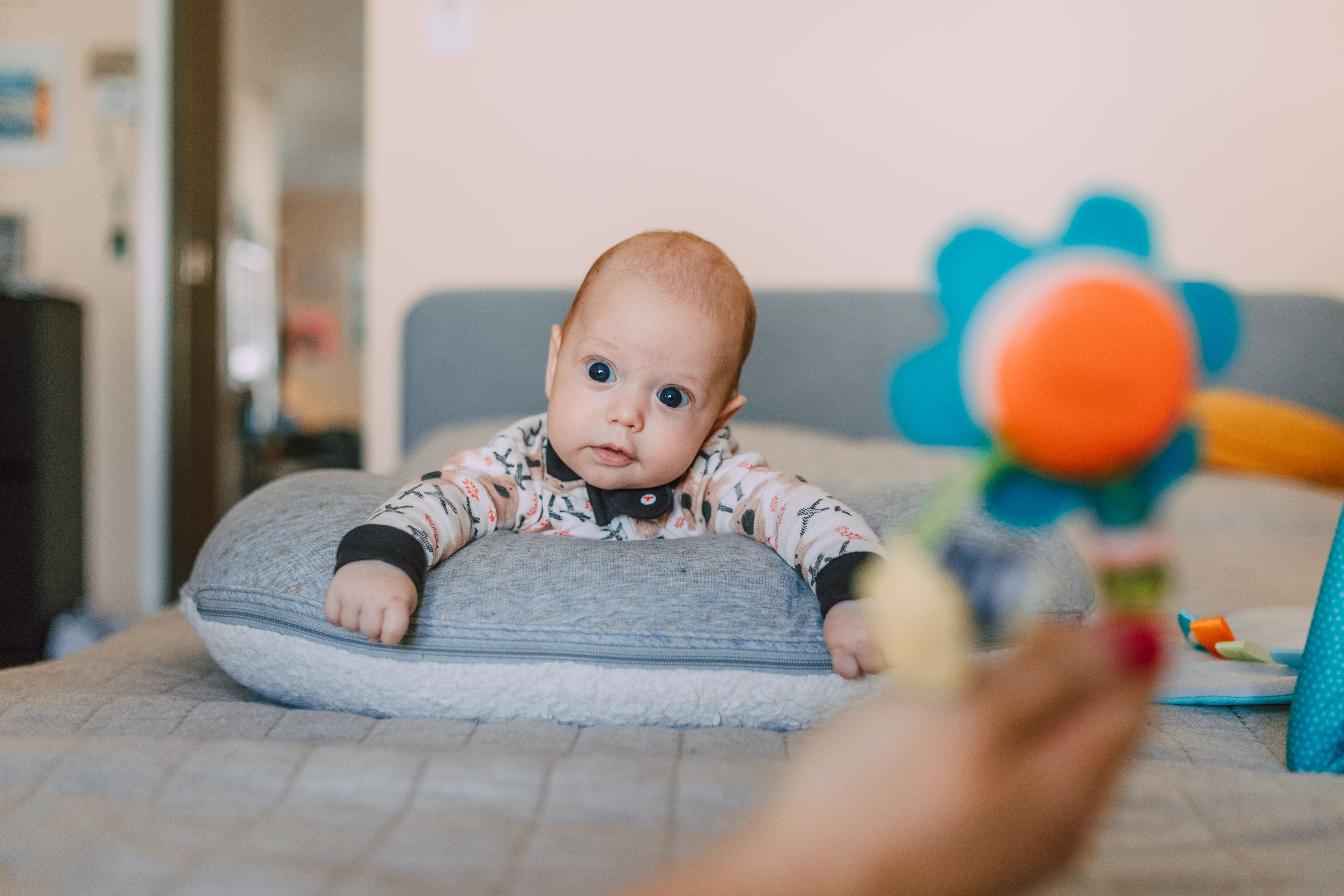 Tummy Time and Reflux: How to Help Your Baby Stay Comfortable